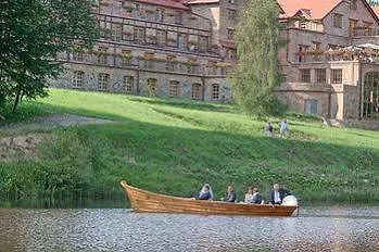 Domy Na Drzewach - Dolina Charlotty * Strzelinko